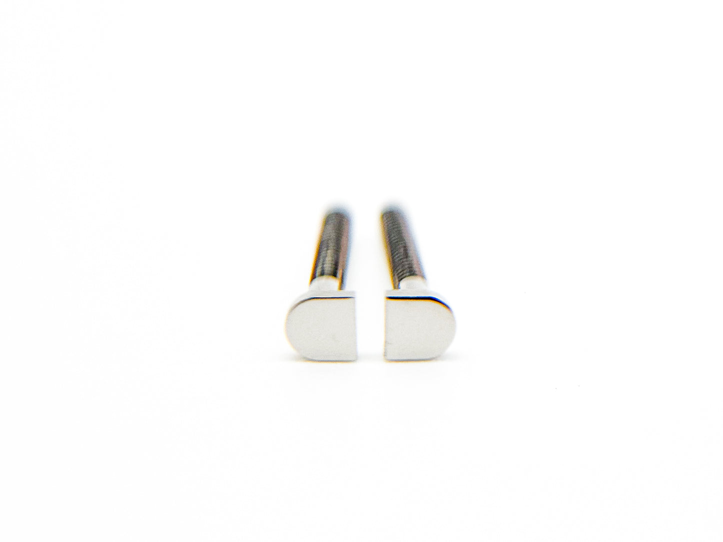Cartier Screws – Silver (2 pcs, Half-Round Head)