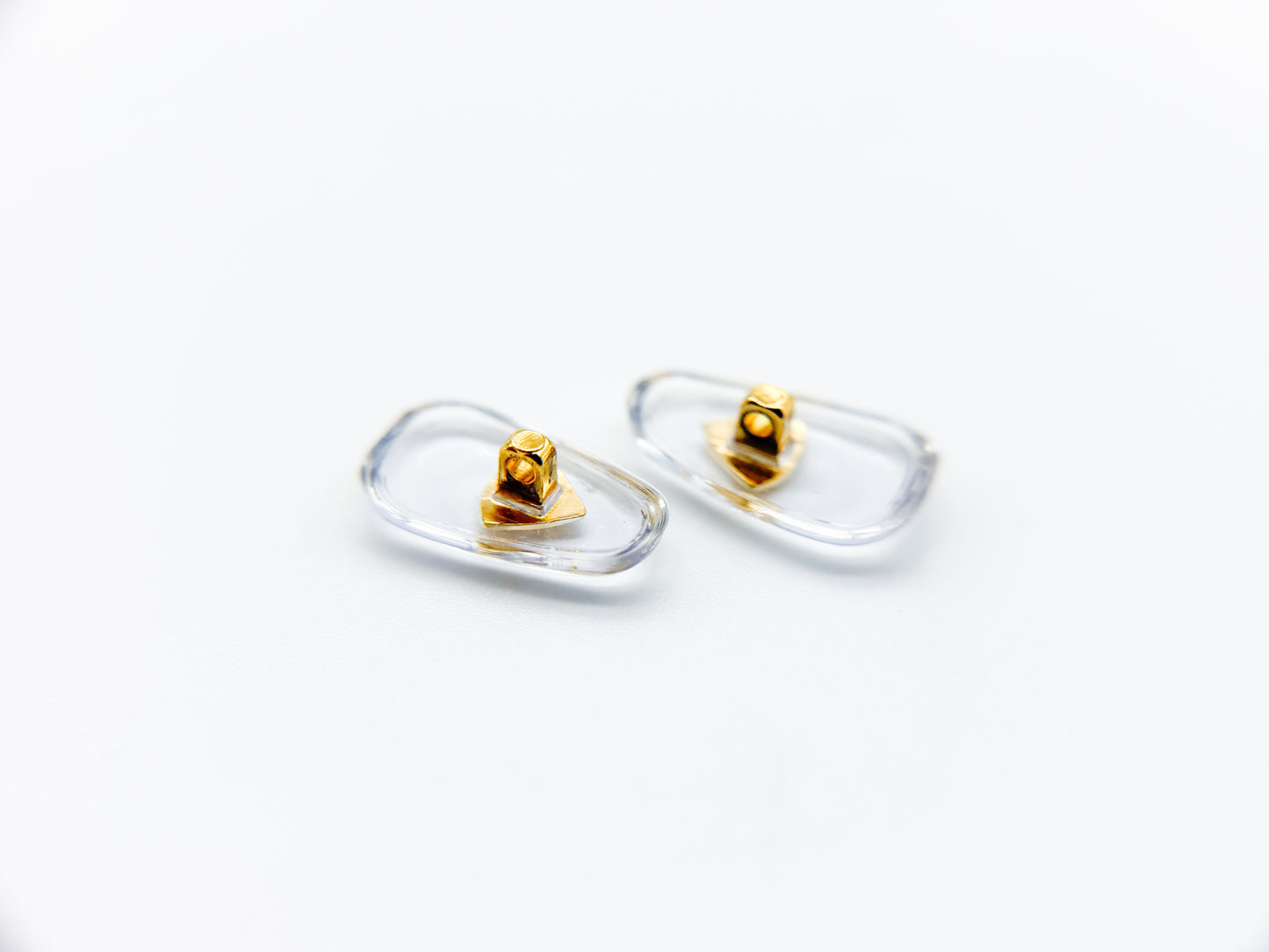Maybach Nose Pads – Clear/Gold (2 pcs, Shield Logo Insert)